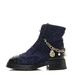 CHANEL Tweed Calfskin Chain Lace Up Combat Boots 36 Navy Black